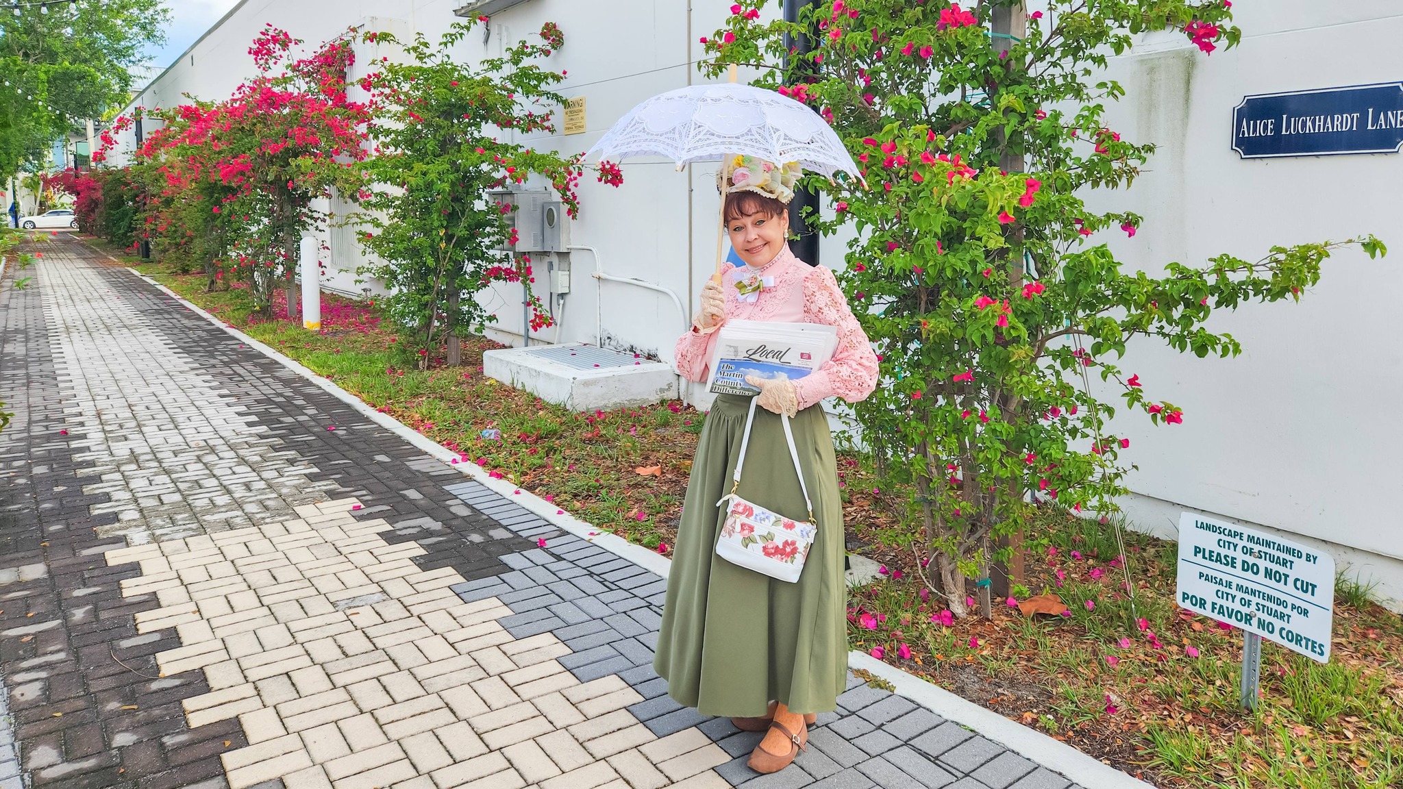 Alice Luckhardt Lane is a beautifully renovated, pedestrian-only public walkway located in the heart of Historic Downtown Stuart, Florida next to the historic Pioneer Church